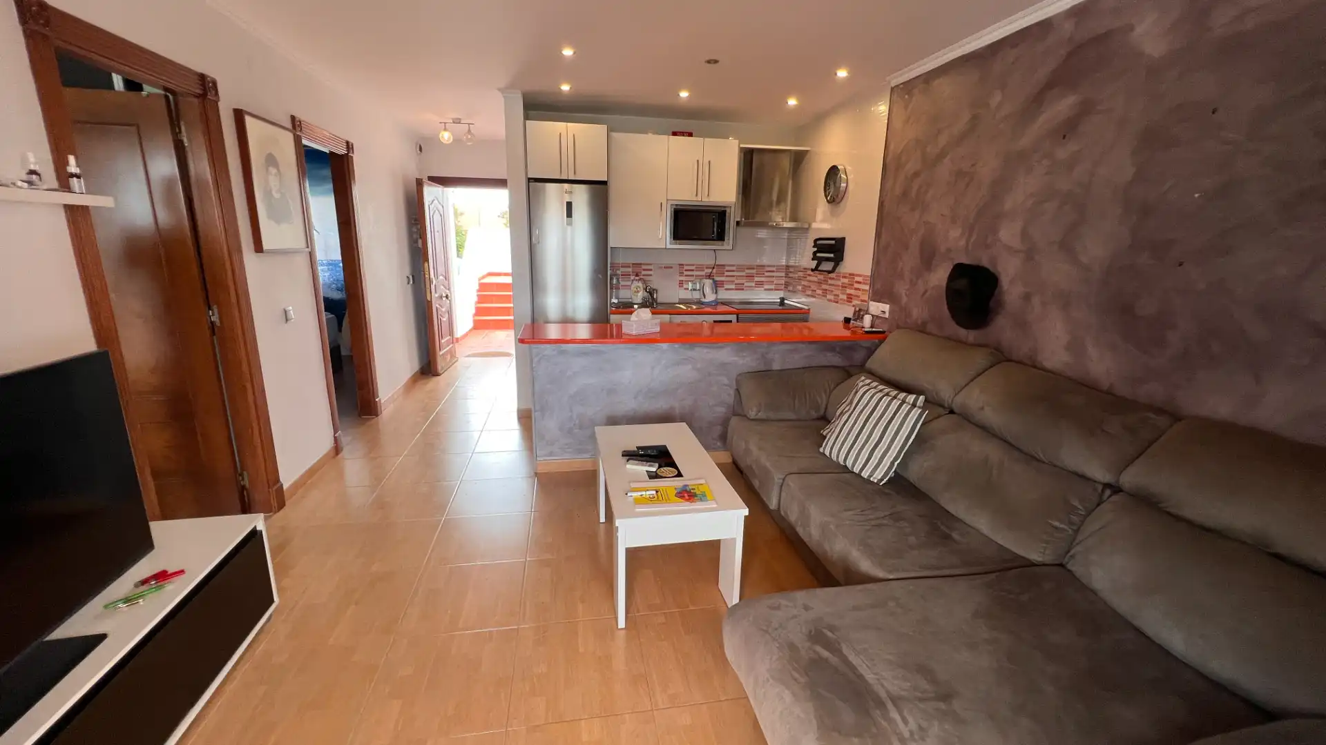 Sala de estar de Apartamento en venta en Torrox con Aire acondicionado, Terraza y Piscina comunitaria