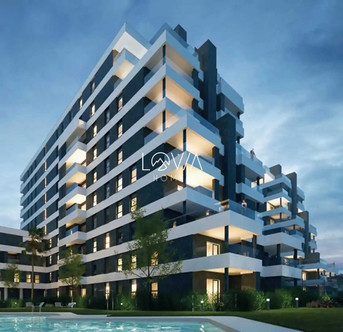 Exterior view of Flat for sale in Dos Hermanas  with Air Conditioner, Terrace and Storage room