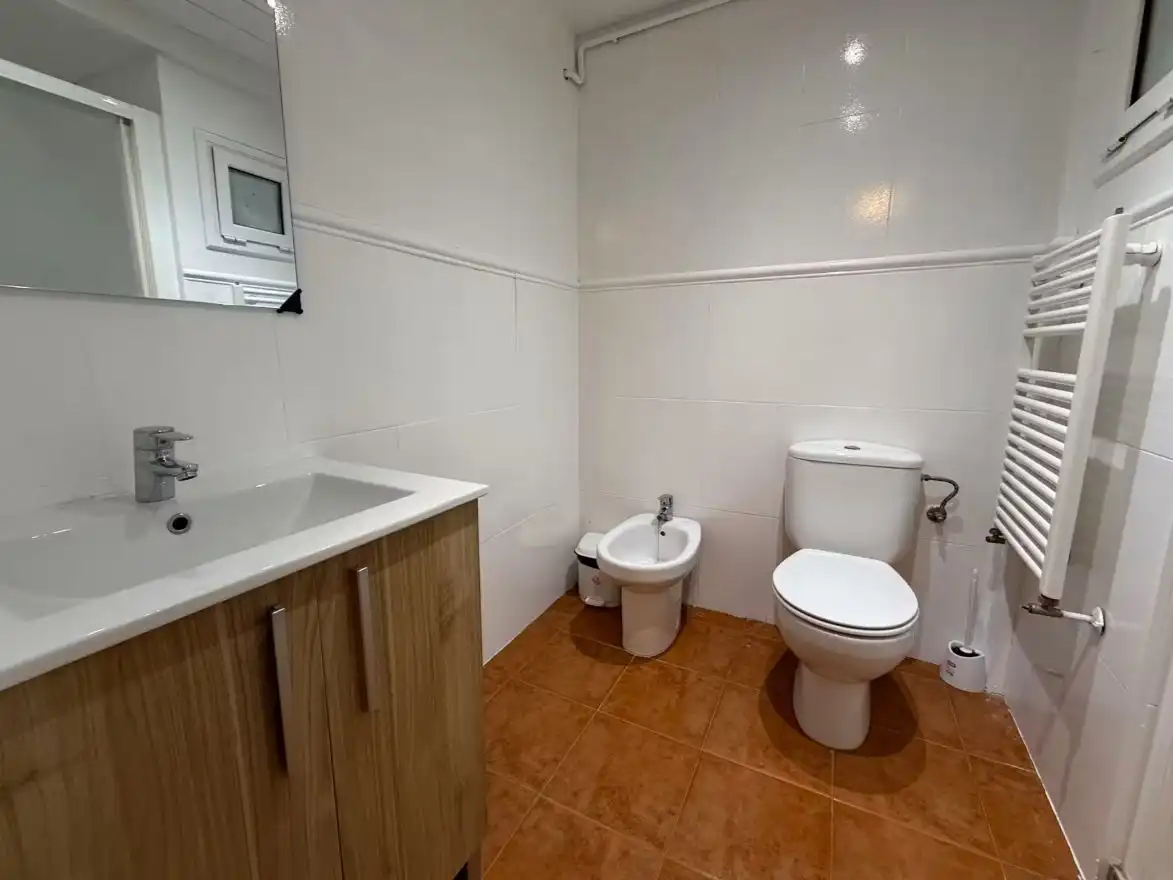Badezimmer von Wohnung zur Miete in Ciutat Vella