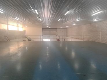 Nau industrial de lloguer a Periurbano Este - Campiña