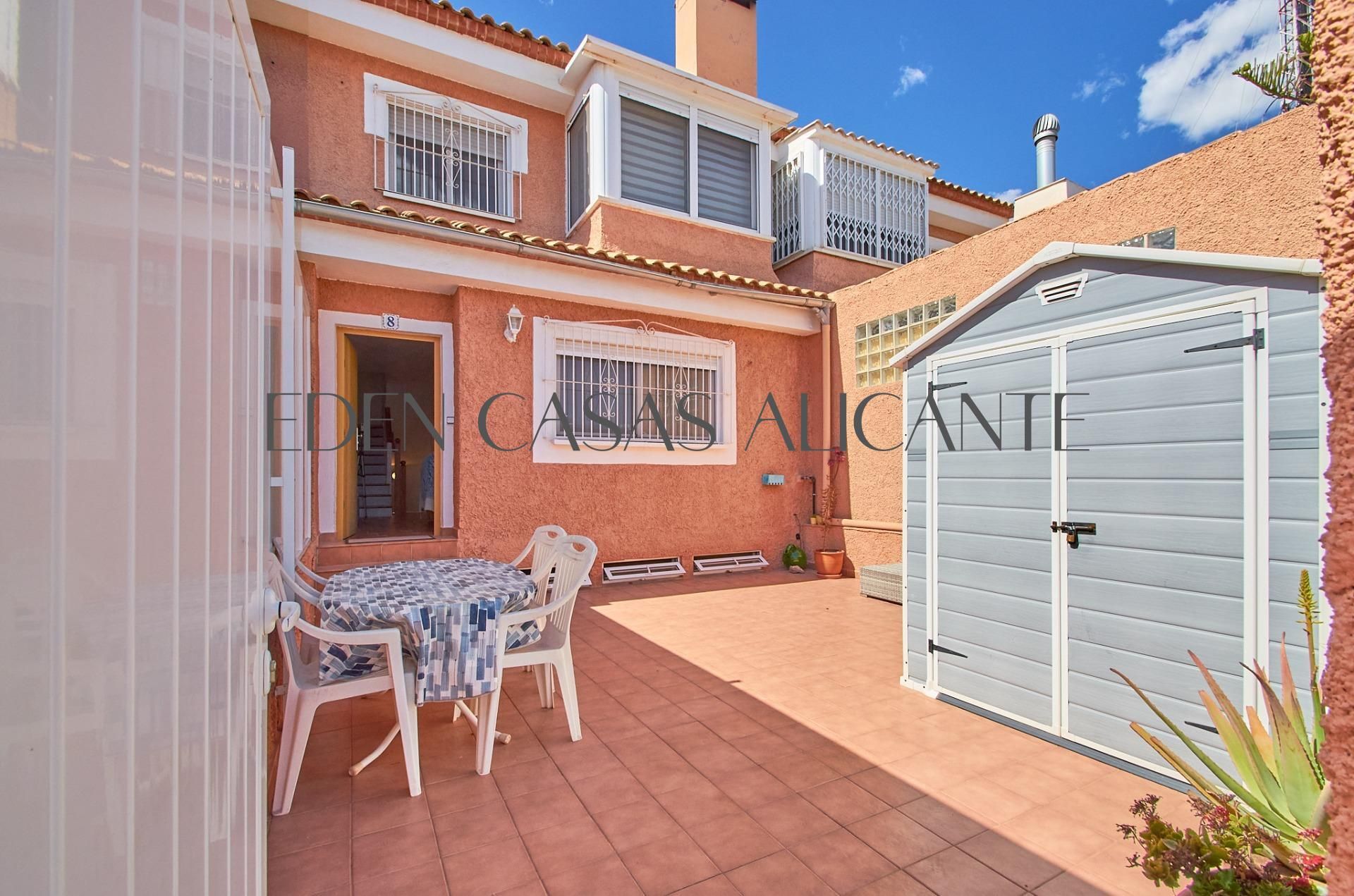 Exterior view of Single-family semi-detached for sale in Sant Joan d'Alacant  with Heating, Private garden and Terrace
