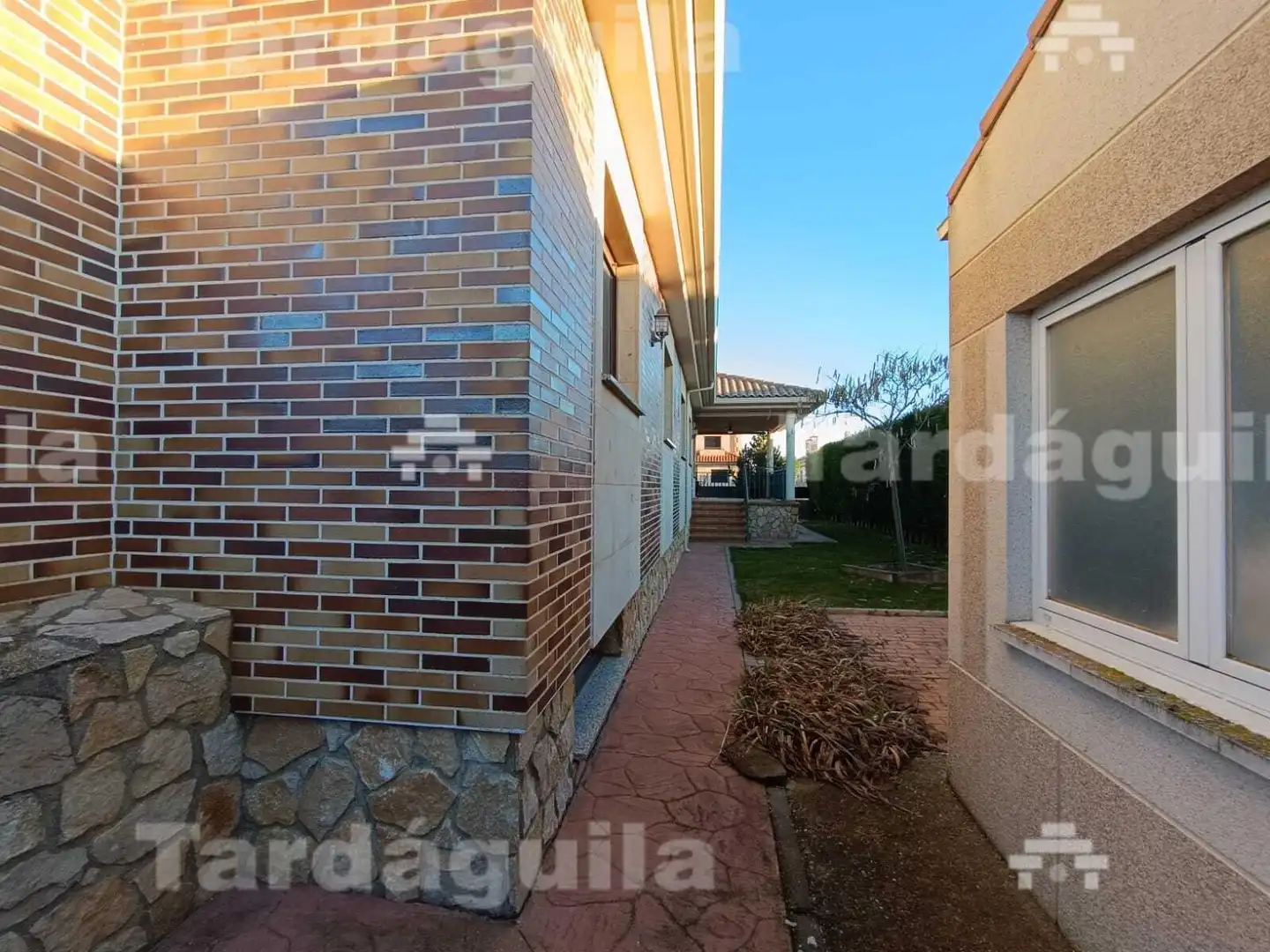 Exterior view of Houses for sale in San Cristóbal de la Cuesta  with Heating and Private garden