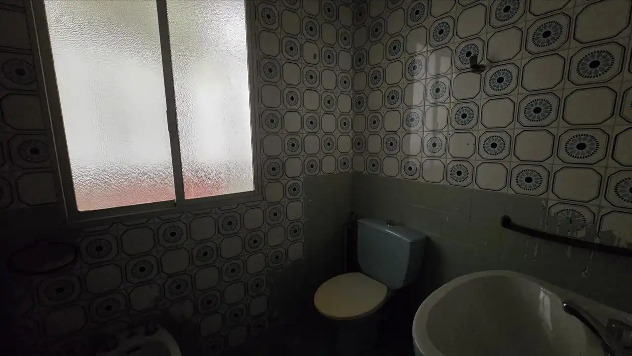 Baño de Piso en venta en Narón