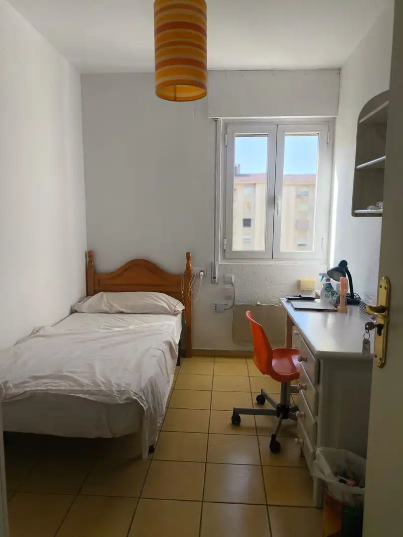 Habitación de Piso de alquiler en Jaén con Terraza