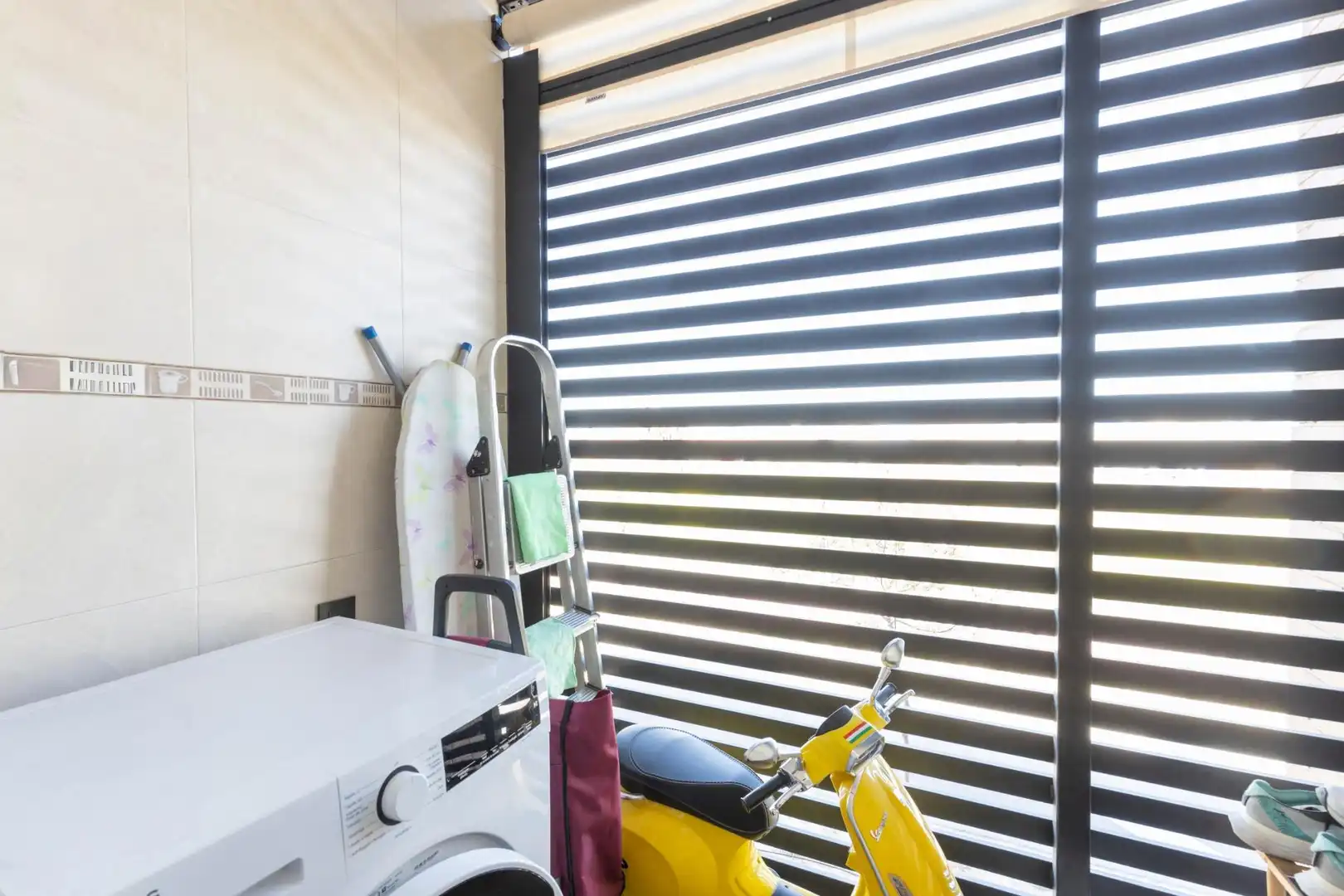 Terraza de Piso en venta en Armilla con Aire acondicionado, Calefacción y Piscina comunitaria