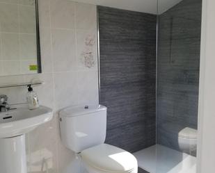 Bathroom of Flat to rent in Piélagos  with Terrace and Furnished