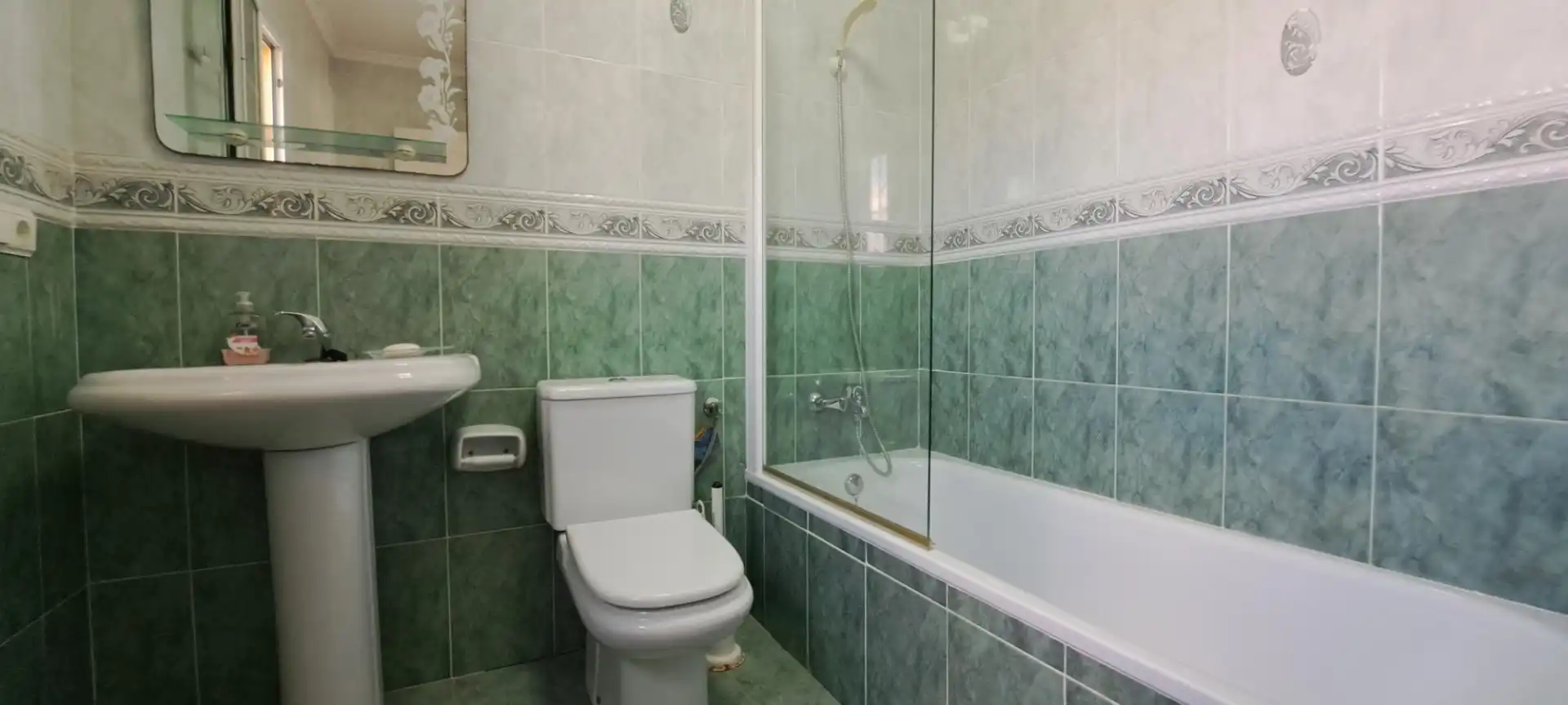 Bathroom of Houses for sale in Dénia  with Air Conditioner, Heating and Private garden