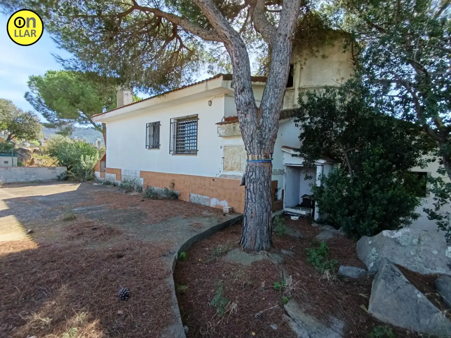 Außenansicht von Haus oder Chalet zum Verkauf in Sant Fost de Campsentelles mit Privatgarten, Terrasse und Abstellraum