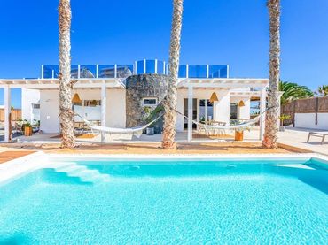 Villa avec piscine à vendre à Charco de Palo