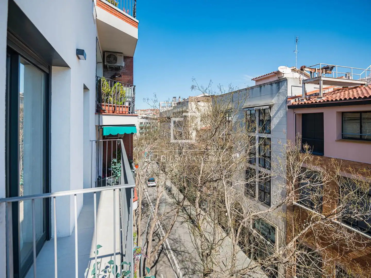 Terrasse von Wohnung zum Verkauf in Sant Cugat del Vallès mit Klimaanlage, Heizung und Terrasse