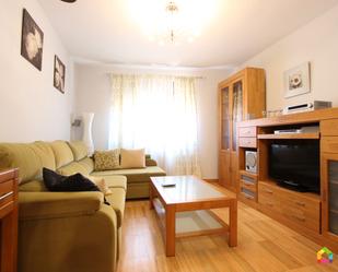 Living room of Flat to rent in  Toledo Capital  with Air Conditioner