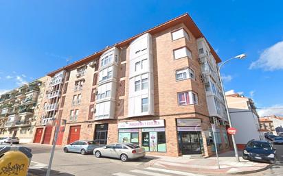 Exterior view of Flat for sale in Fuenlabrada  with Air Conditioner, Heating and Parquet flooring