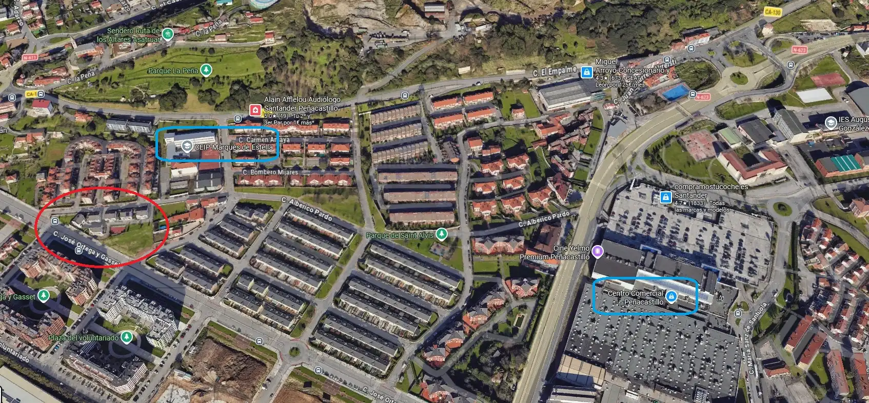 Vista exterior de Casa o xalet en venda en Santander amb Calefacció, Jardí privat i Parquet