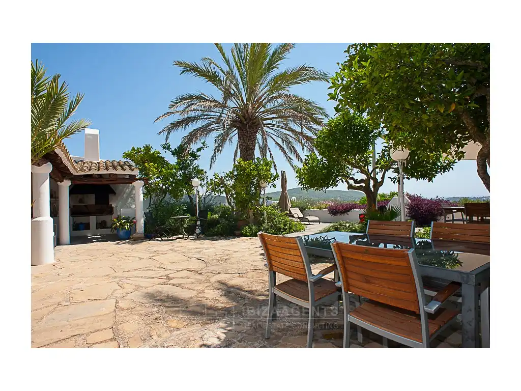 Terrassa de Casa o xalet en venda en Sant Joan de Labritja amb Aire condicionat, Jardí privat i Terrassa