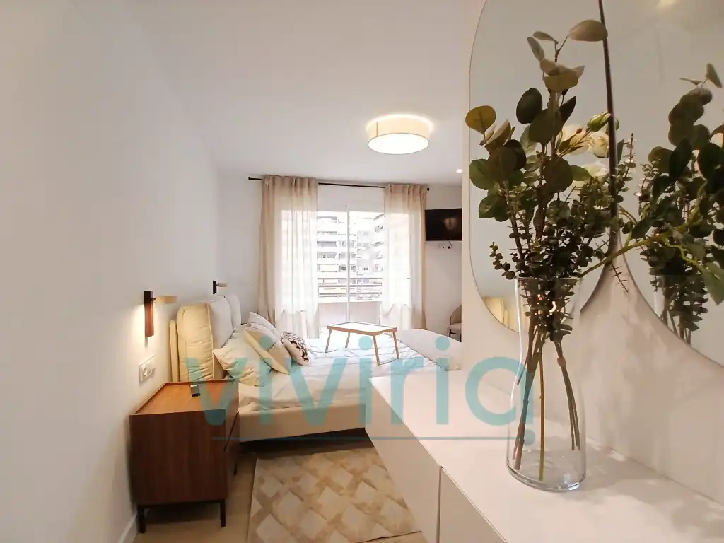Habitación de Piso en venta en Valencia con Aire acondicionado, Jardín privado y Terraza