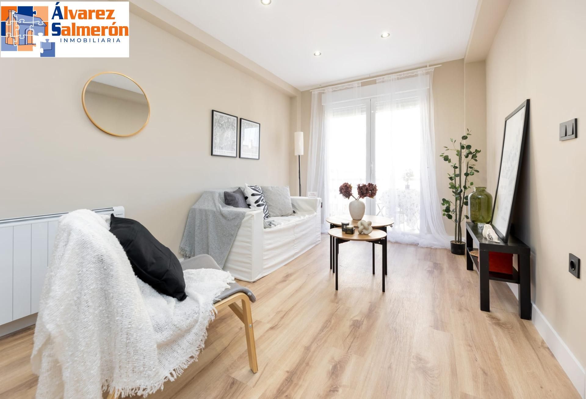 Sala de estar de Piso en venta en  Granada Capital con Aire acondicionado y Calefacción