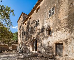 Vista exterior de Casa o xalet en venda en Estellencs amb Jardí privat, Terrassa i Traster