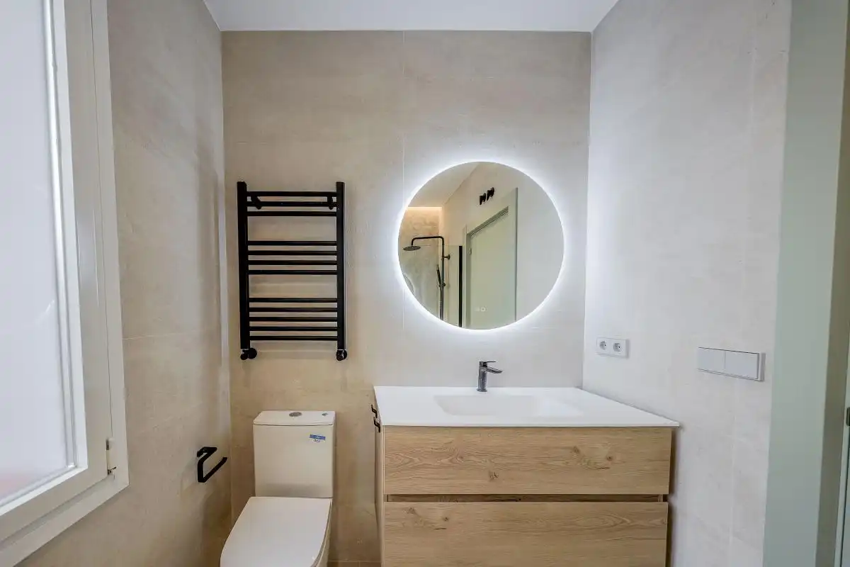 Baño de Piso en venta en Madrid con Aire acondicionado y Calefacción