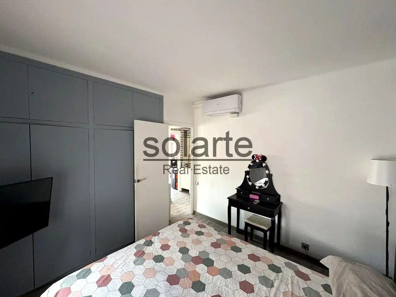 Habitación de Piso en venta en Molins de Rei con Aire acondicionado, Parquet y Terraza