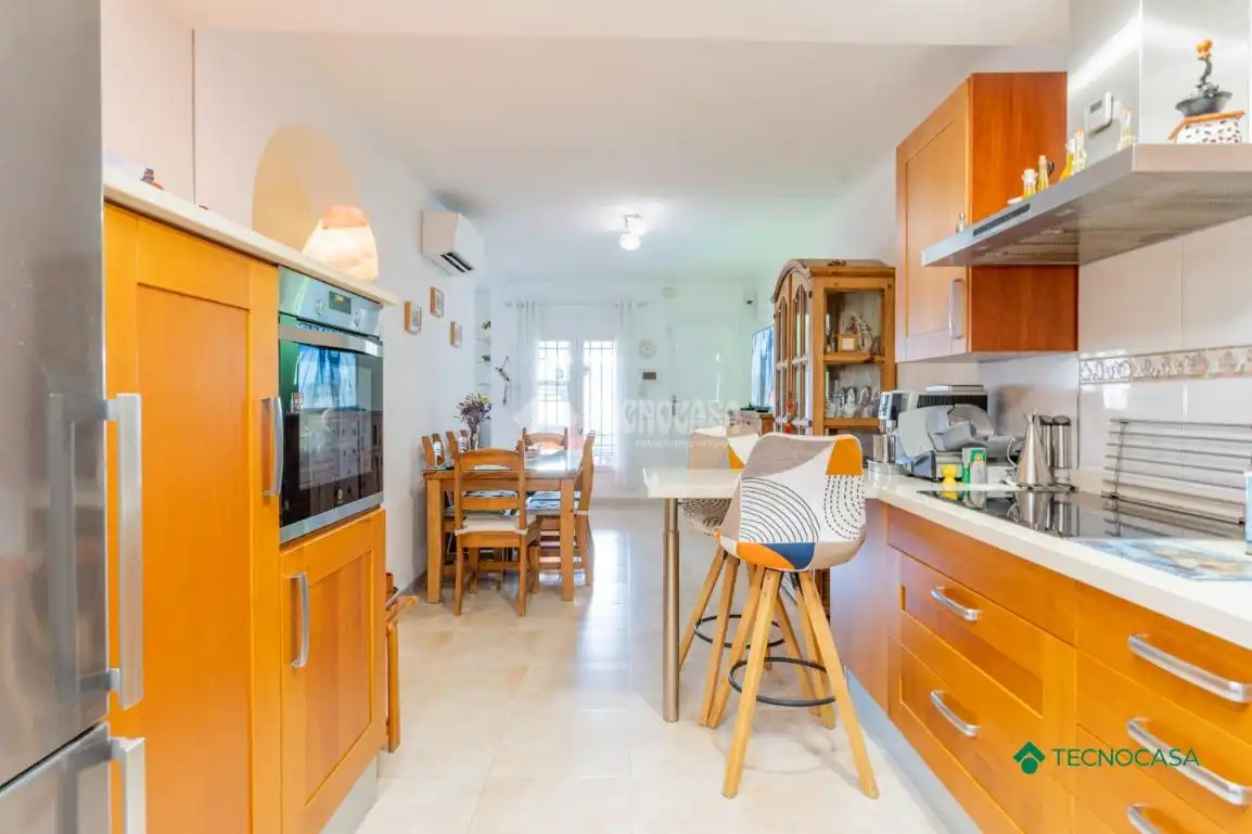 Kitchen of Houses for sale in Vícar  with Air Conditioner and Alarm