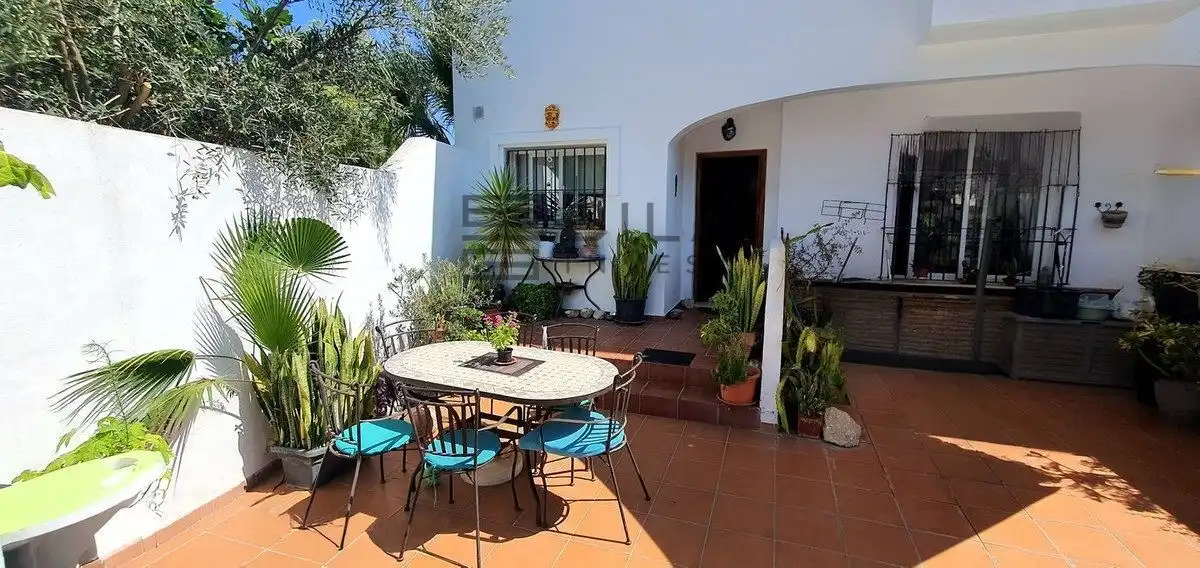 Adossat amb piscina en venda a Manantial, imagen 4