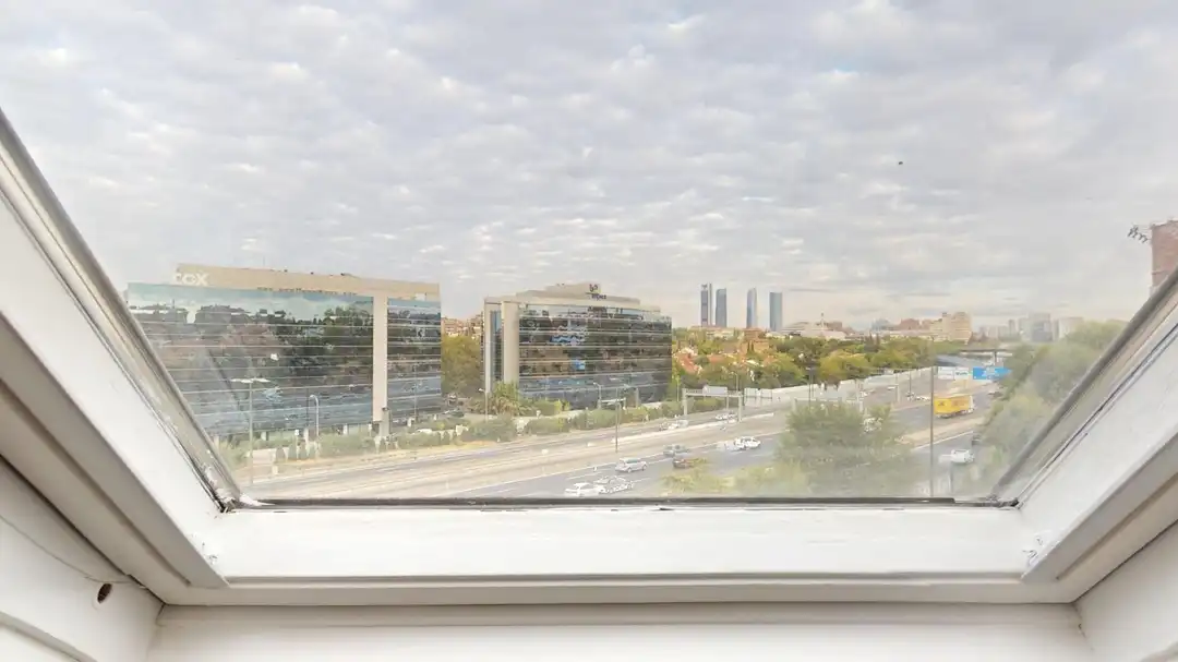 Vista exterior de Pis de lloguer en Madrid amb Aire condicionat, Calefacció i Traster