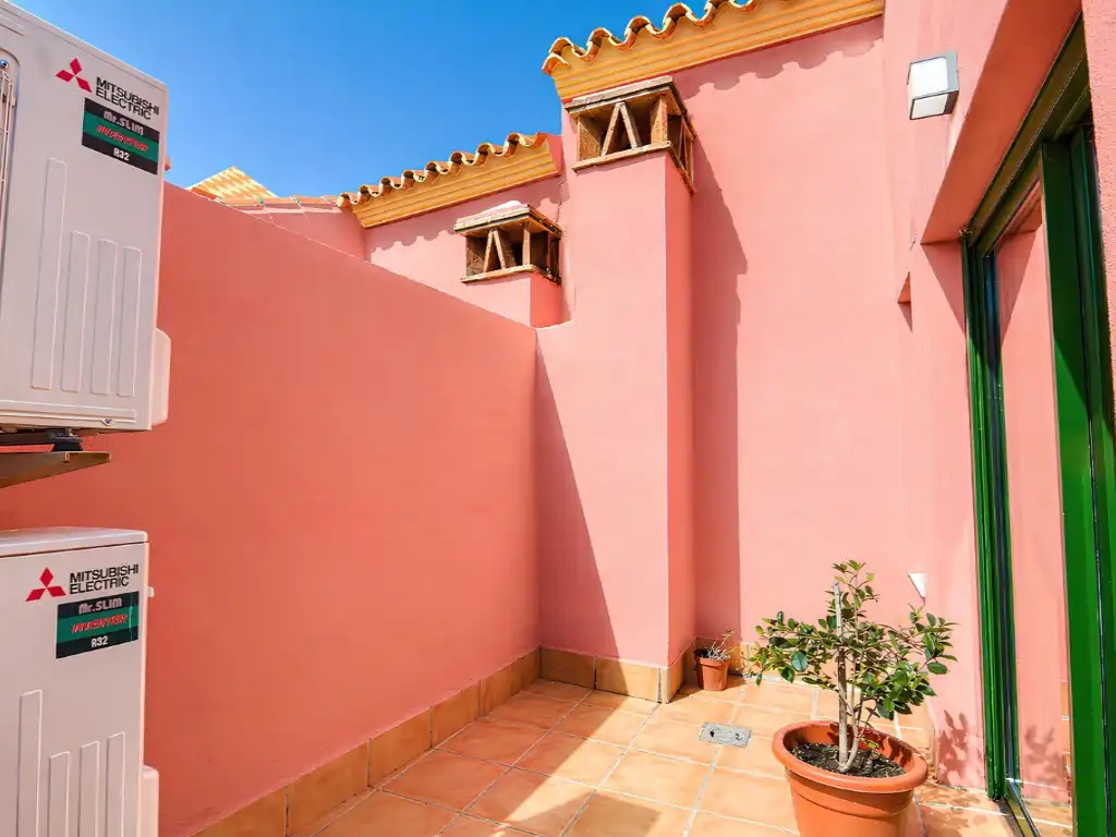 Exterior view of Flat for sale in Fuengirola  with Heating, Terrace and Swimming Pool