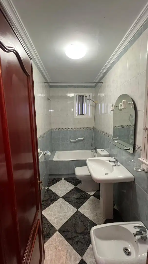 Baño de Piso en venta en Cádiz