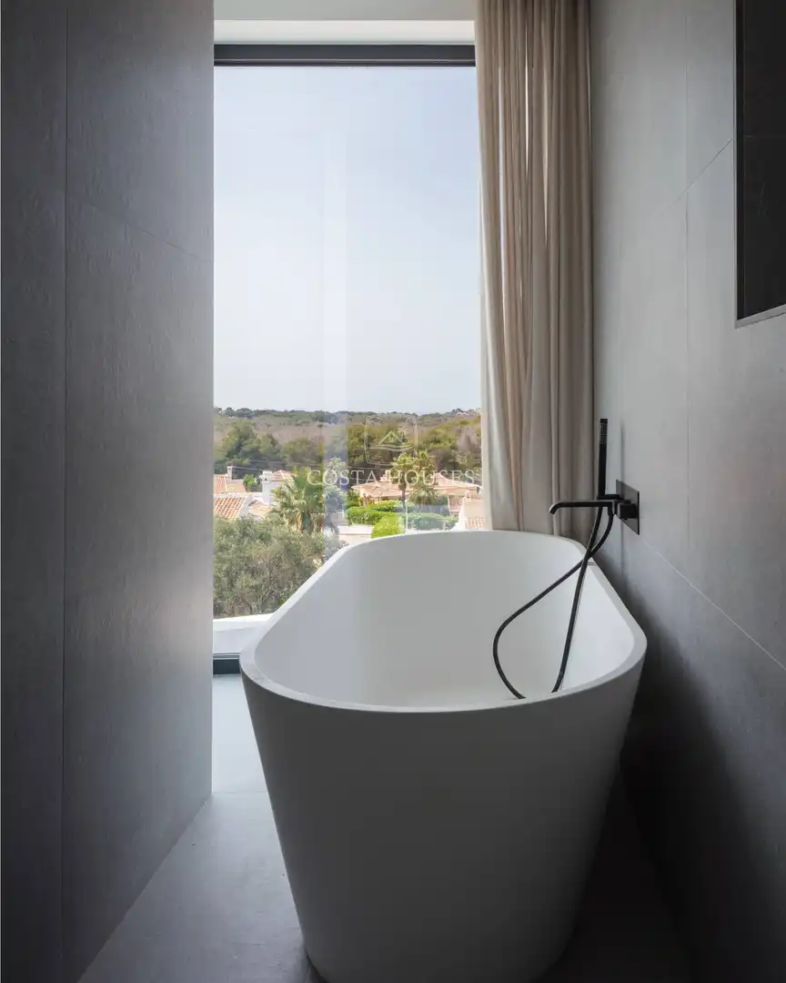 Bathroom of Houses for sale in Jávea / Xàbia  with Air Conditioner, Heating and Private garden