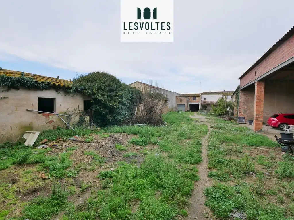 Casa o chalet en venta en Parlavà con Jardín privado, Terraza y Trastero