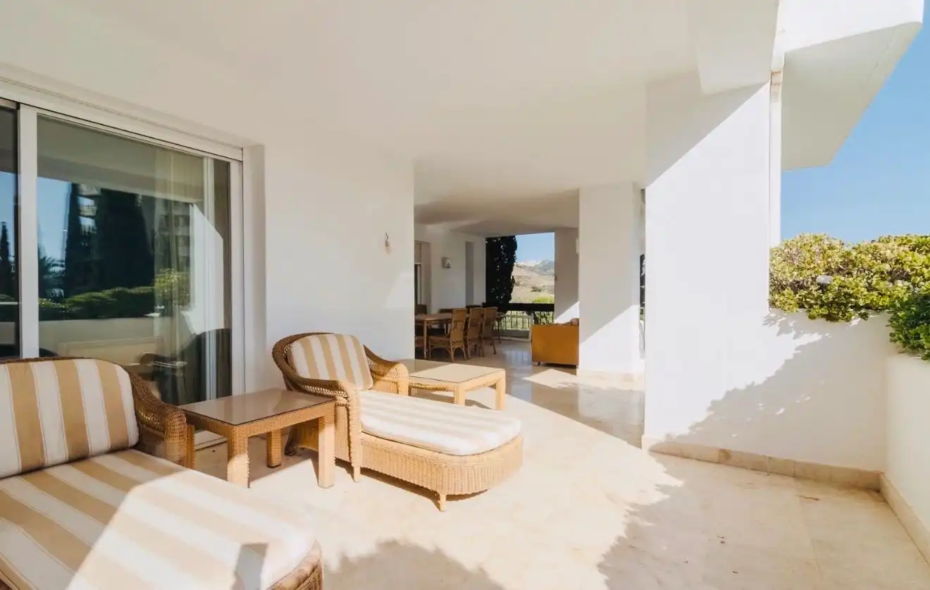 Apartamento de alquiler en Bello Horizonte - Lindasol