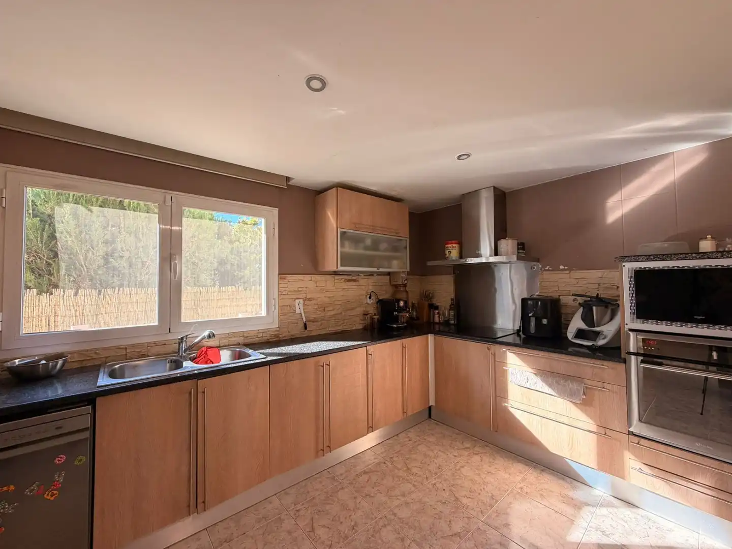 Cocina de Casa adosada en venta en Vilablareix con Calefacción y Trastero