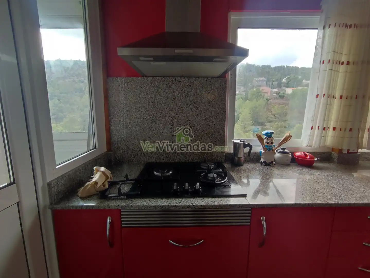 Cuina de Casa o xalet en venda en Vallirana amb Aire condicionat, Calefacció i Jardí privat