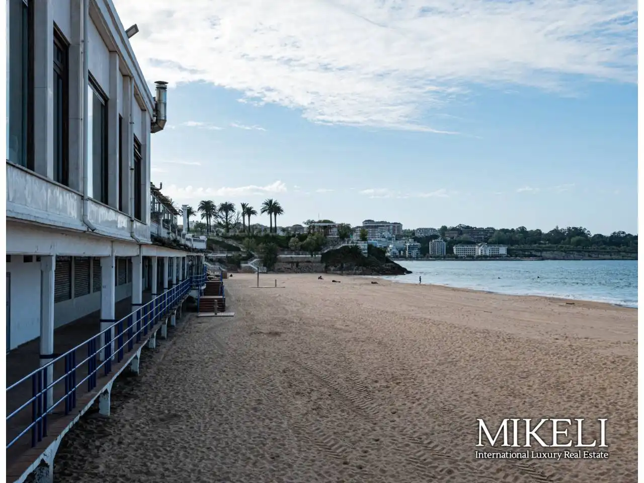 Außenansicht von Wohnung zum Verkauf in Santander mit Heizung, Terrasse und Abstellraum