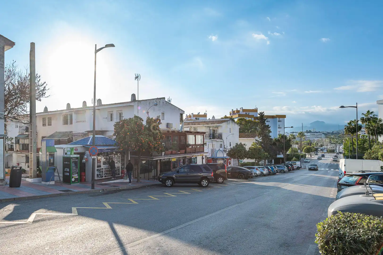 Vista exterior de Local de alquiler en Marbella