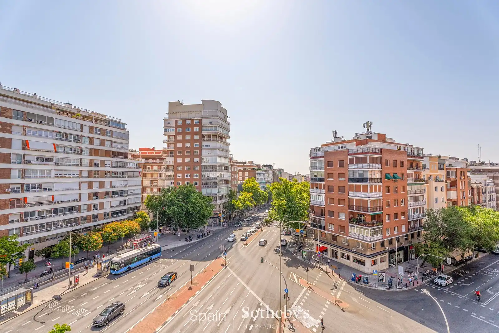 Mini appartamento con ascensore in vendita a Diego de León, imagen 27