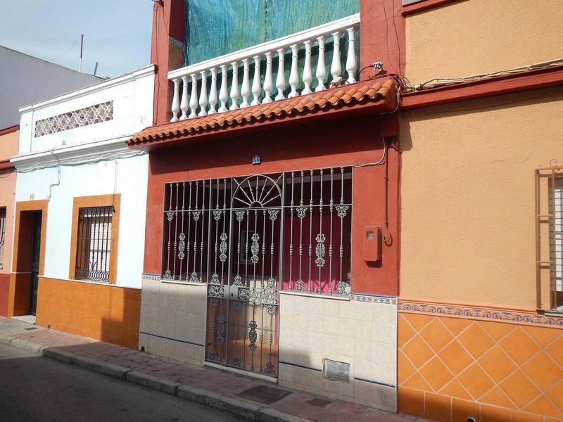 Exterior view of House or chalet for sale in La Línea de la Concepción