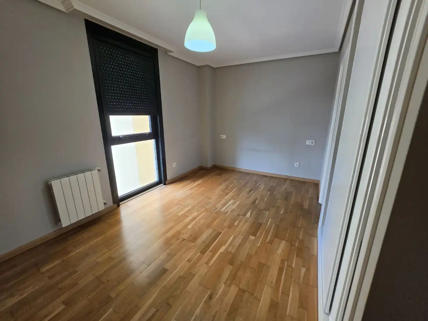 Habitación de Piso de alquiler en A Coruña Capital  con Calefacción
