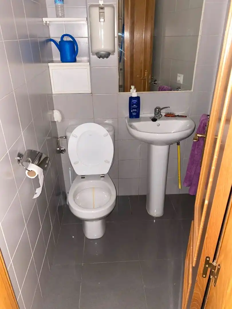 Baño de Local en venta en Ávila con Aire acondicionado y Calefacción