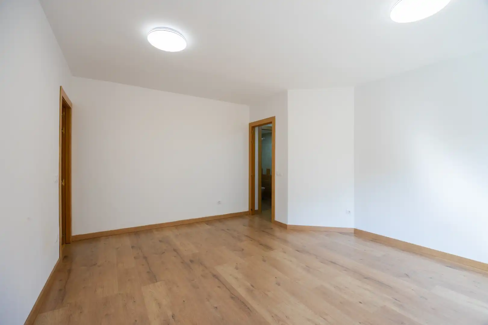Flat for sale in Gerindote  with Storage room and Community pool