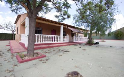 Vista exterior de Casa o xalet en venda en Sax amb Piscina