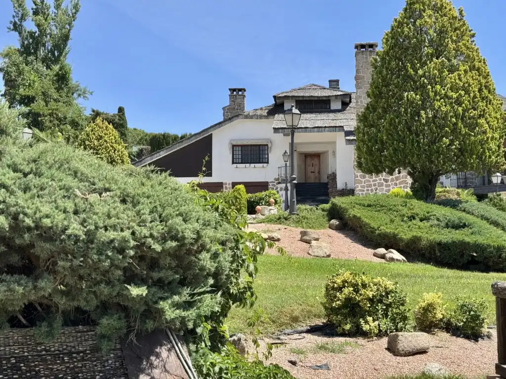 Vista exterior de Casa o chalet en venta en Algete