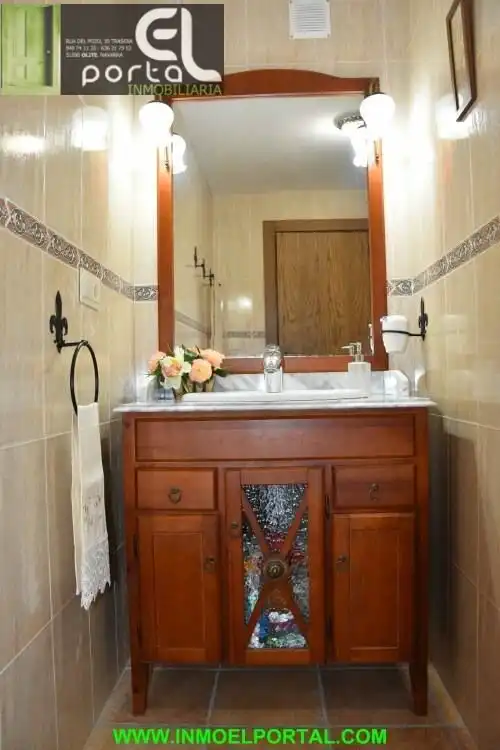 Baño de Finca rústica en venta en San Martín de Unx con Calefacción