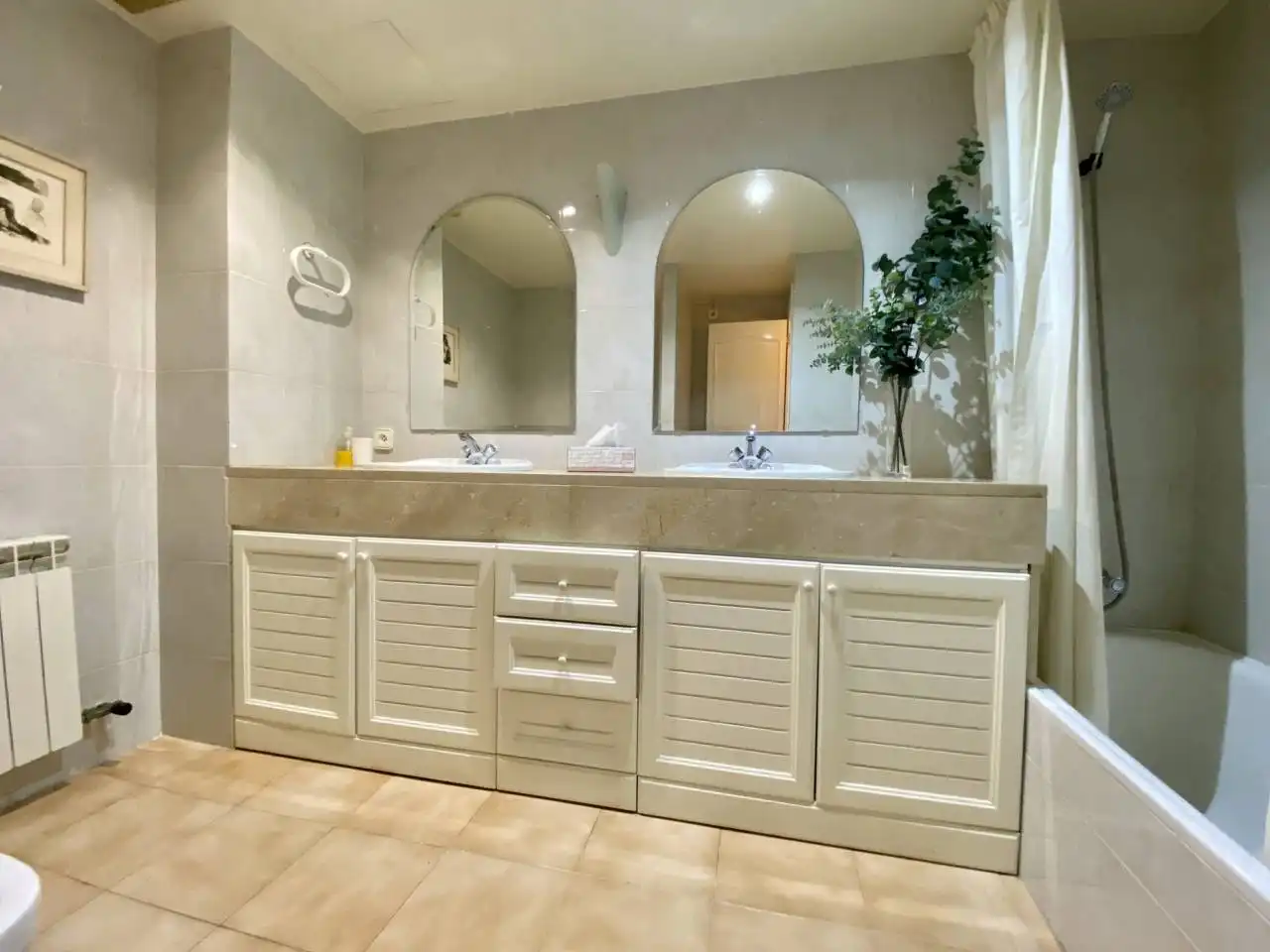 Baño de Casa adosada de alquiler en Calvià con Aire acondicionado, Calefacción y Terraza
