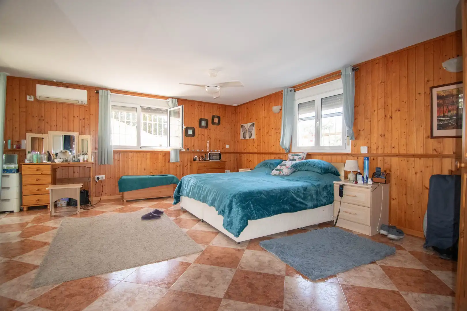 Bedroom of Houses for sale in Chiclana de la Frontera