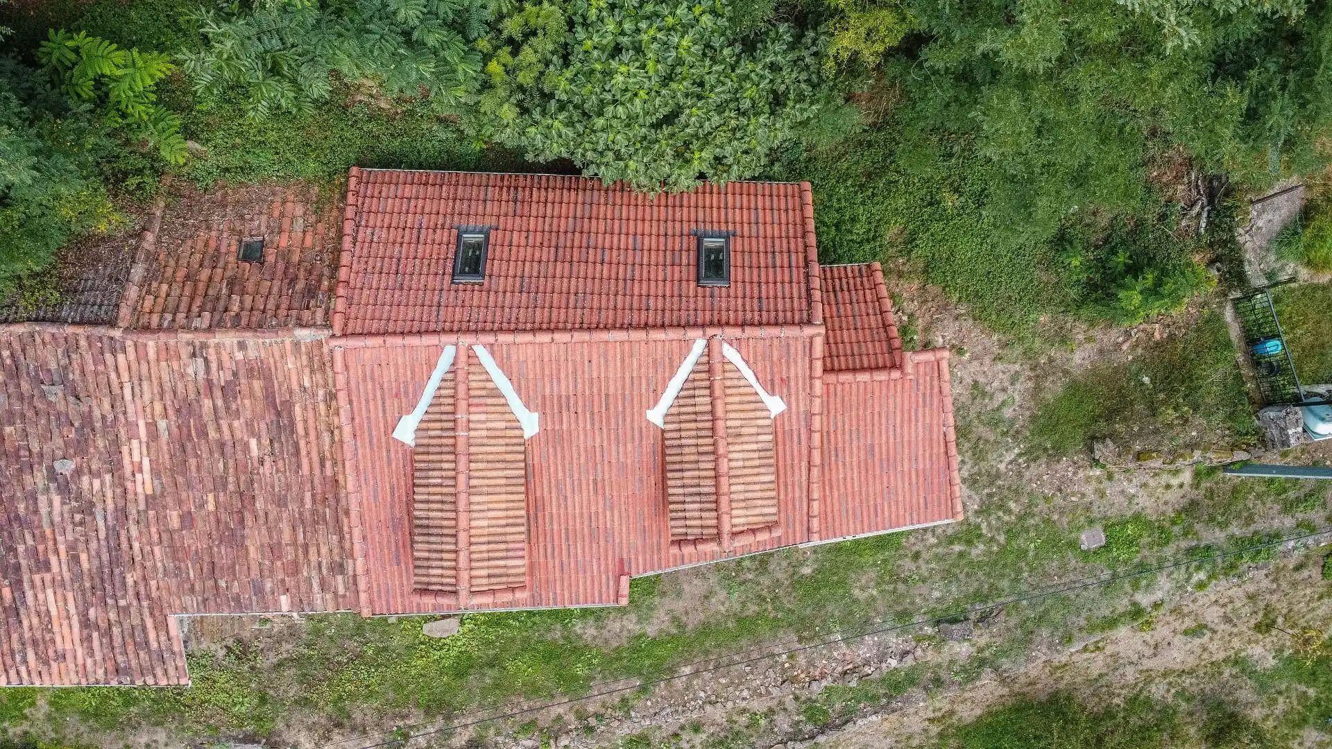 Casa pareada con terraza en venta en Lugar Estación Figaredo 12, imagen 4
