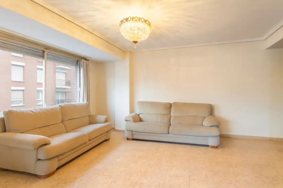 Flat with terrace for sale in Carrer de Franco Tormo, imagen 2