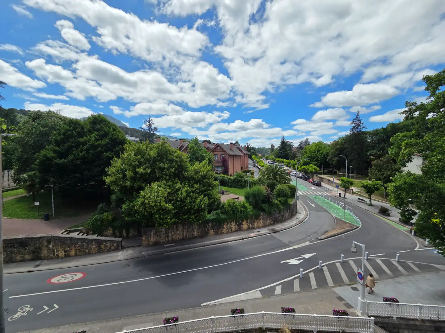 Vista exterior de Piso en venta en Durango con Calefacción, Trastero y Amueblado
