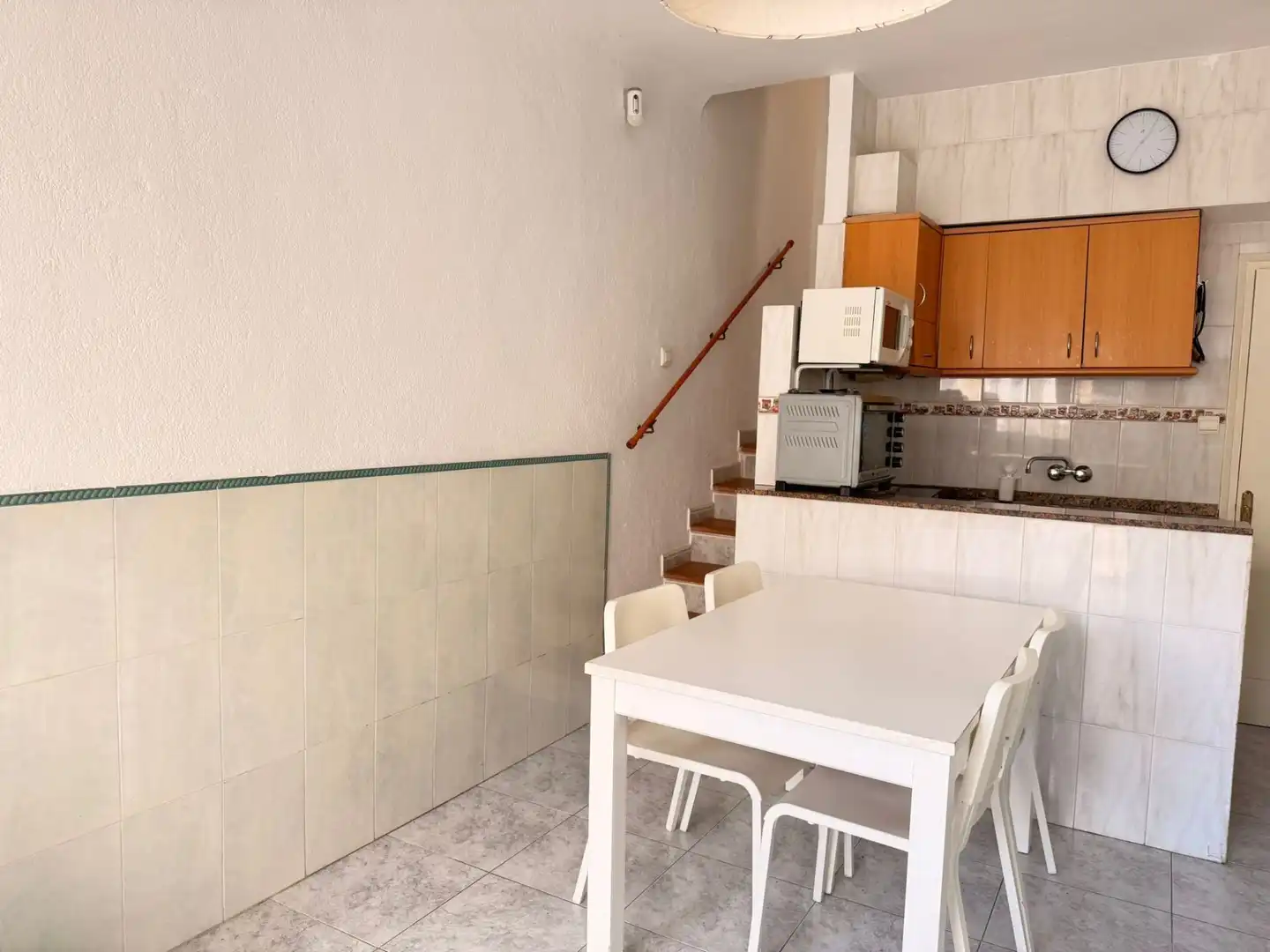 Cuina de Casa adosada en venda en Empuriabrava amb Aire condicionat, Calefacció i Moblat