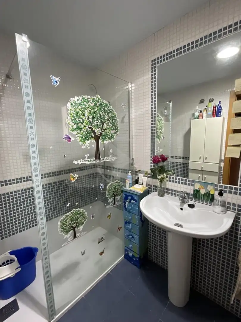 Badezimmer von Maisonette zum Verkauf in Linares mit Klimaanlage